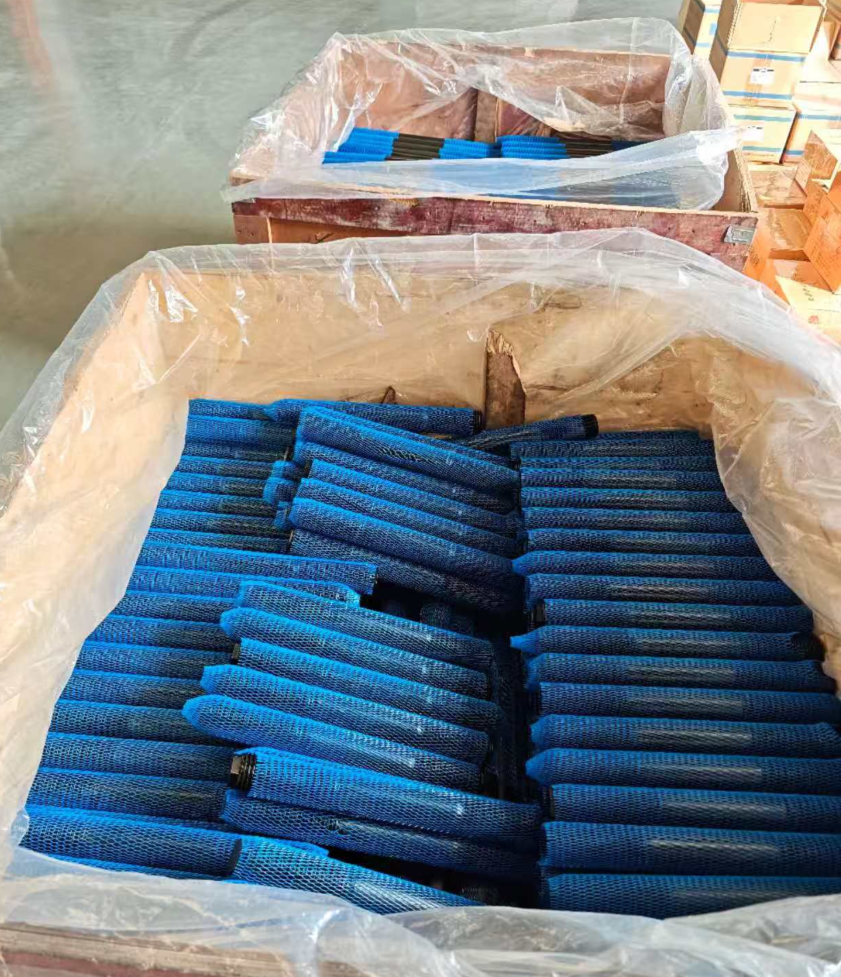 10.9級HG/T20634全螺紋螺柱